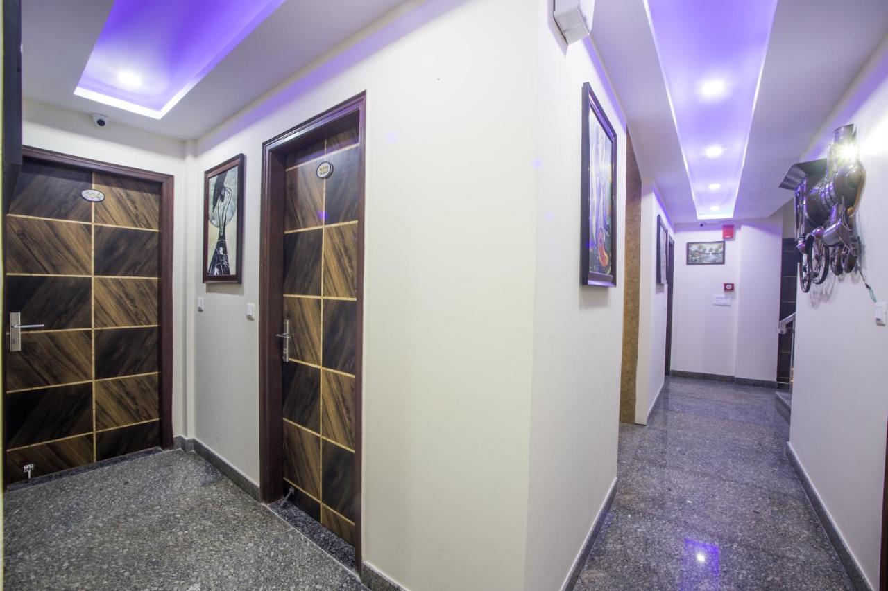 Hotel Harsha International New Delhi Exterior foto