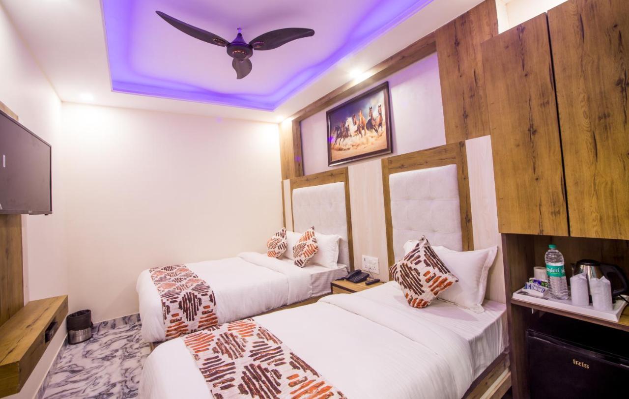 Hotel Harsha International New Delhi Exterior foto