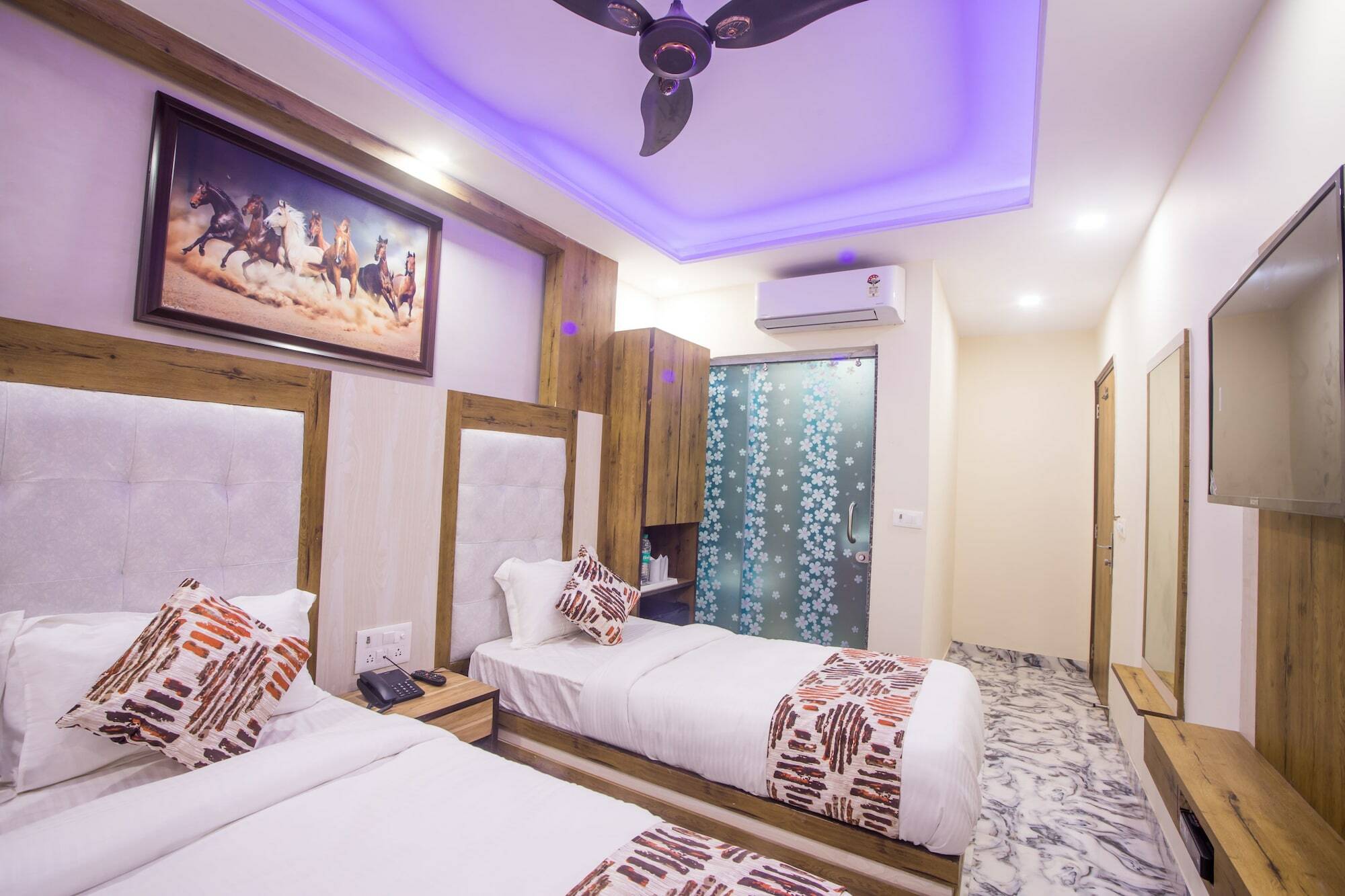 Hotel Harsha International New Delhi Exterior foto