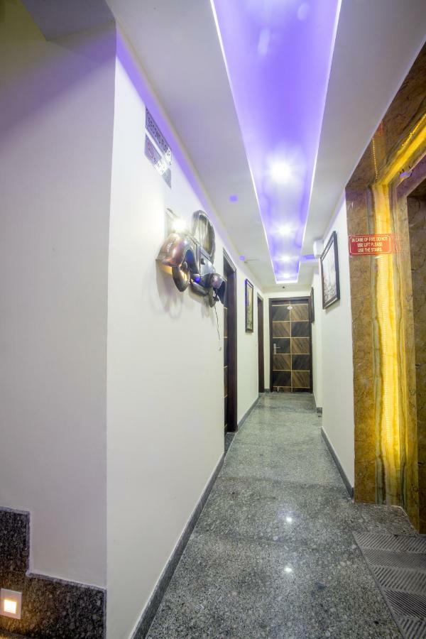Hotel Harsha International New Delhi Exterior foto